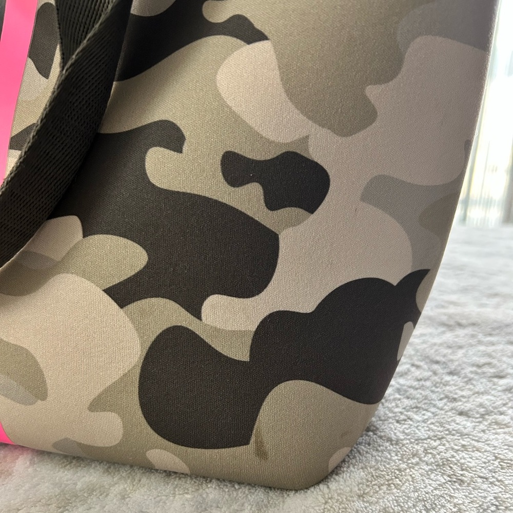Haute Shore Ryan Cairo Mini Tote - Picture 6 of 11
